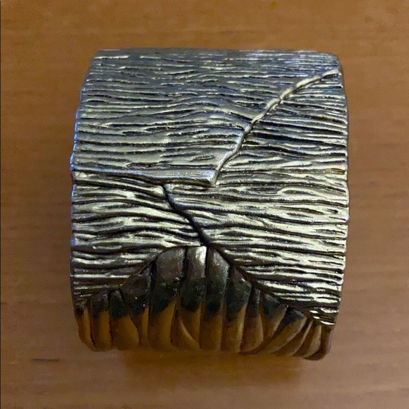 Mango MNG Brass Cuff Bracelet - Picture 7 of 7